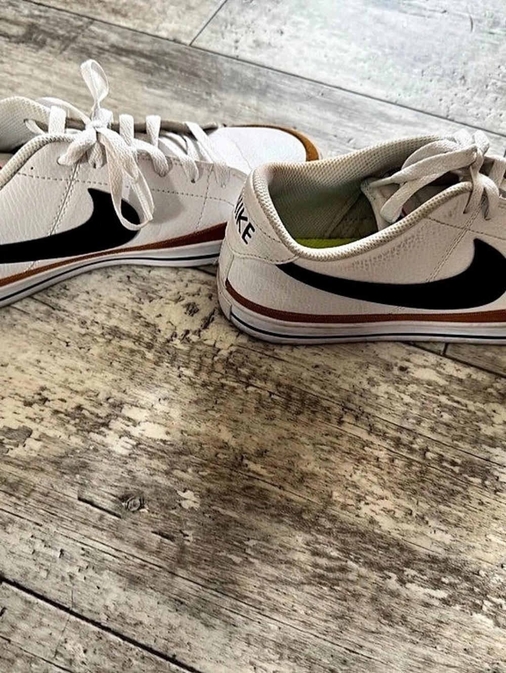 Nike Court Legacy Next Nature Low-Top Sneakers White & Brown